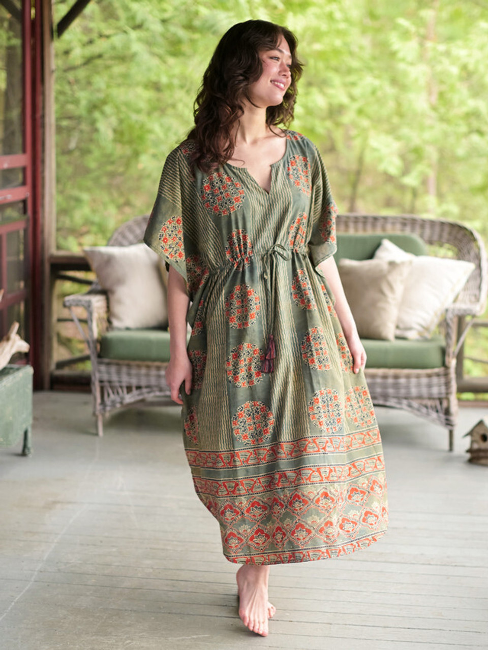 Nighties & Dressing Gowns Nighties & Dressing Gowns