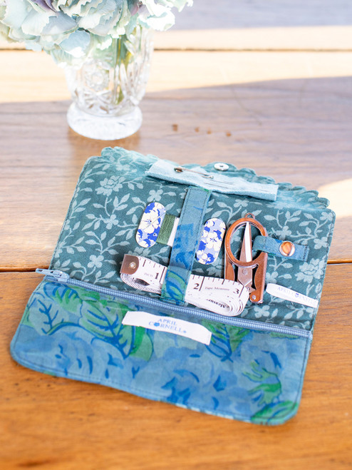 Remnant Patchwork Sewing Kit - Blue