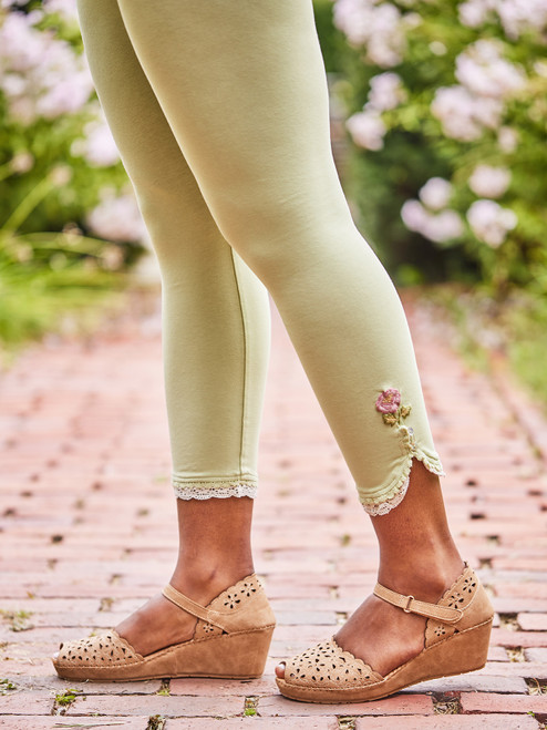 Darling Capri Legging - Baroque Rose | Shop Beautiful Designs by