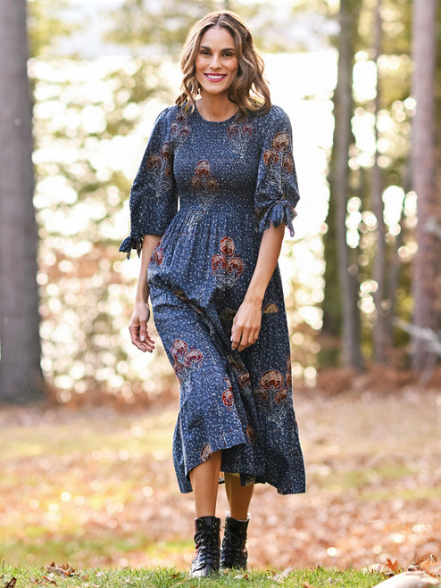 Anemone Smocked Dress - Indigo