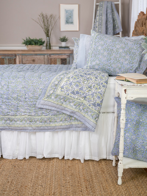 Kourtney Block Print Quilt - Blue