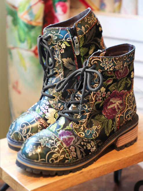 Fantastic Boot | Shop Beautiful Designs by April Cornell