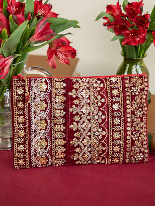 Bel Canto Pouch - Burgundy