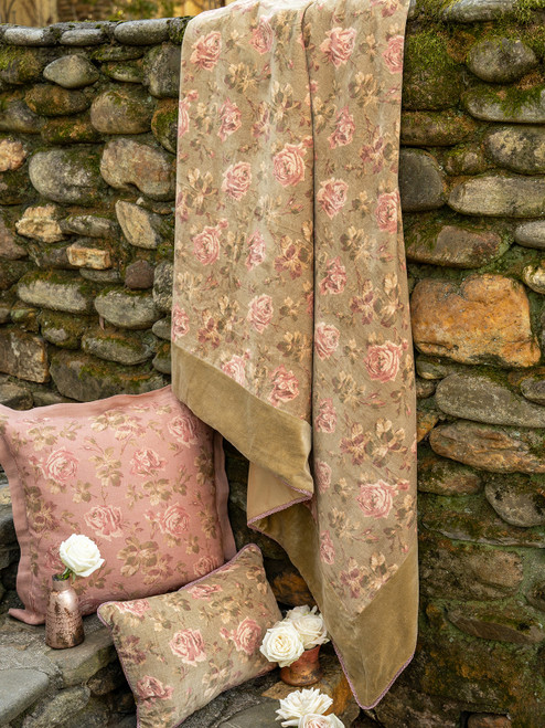 Vintage Rose Velvet Throw - Olive