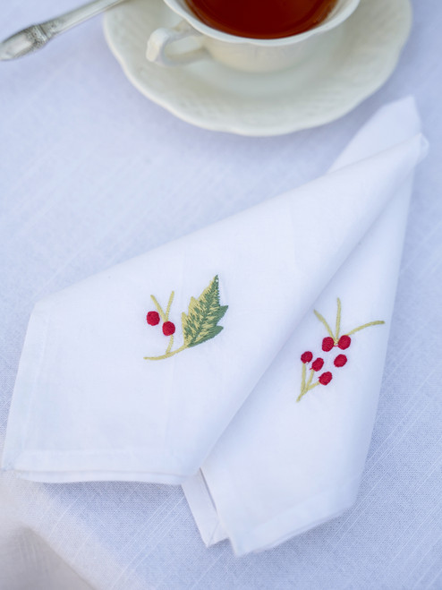 Winterberry Embroidered Napkin Set of 2