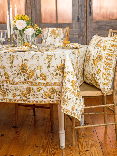Music Tablecloth - Dark Ecru