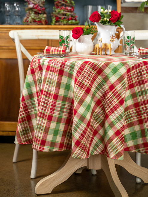 Yuletide Plaid Round Cloth
