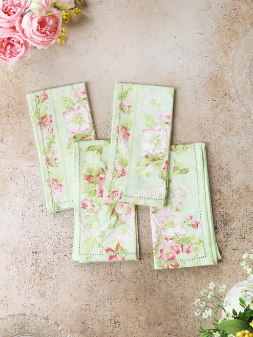 Apple Blossom Luncheon Napkin Set of 4 - Light Green