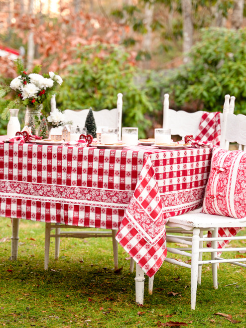 Charm Jacquard Tablecloth - Red