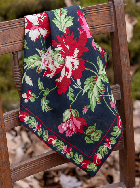 Greta's Garden Napkin Set of 4 - Navy