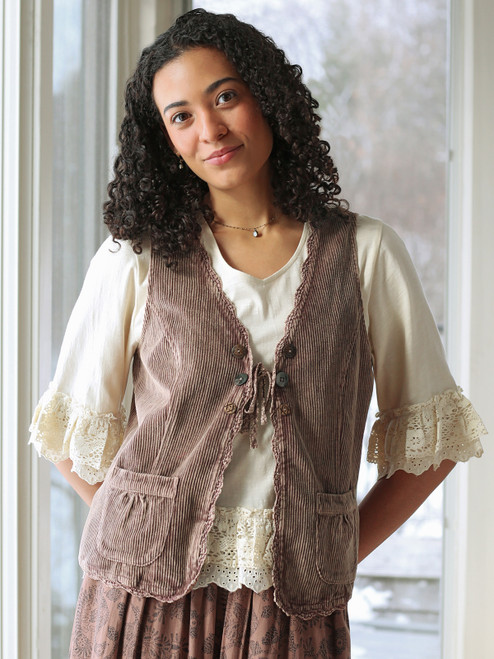 Shire Vest - Brown