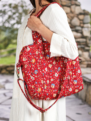 Travellin' Quilted Bag - Heather Red | Shop Beautiful Designs by