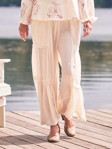 パンツ Eaphi cotton lace patchwork pants / ecru ATMDP9722_1921_02_202501301724