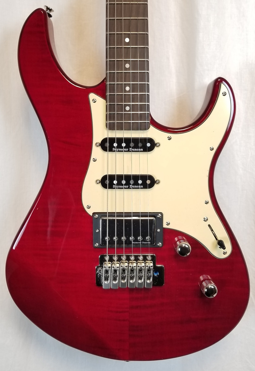 Yamaha Pacifica PAC612VIIFMX Double Cutaway Flame Maple Top H/S/S
