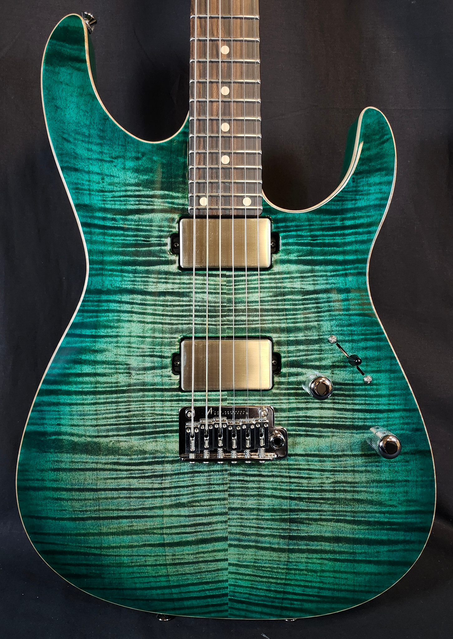 Tom Anderson HC2+ ピックアップ Tom Anderson Angel, Cajun Key Lime to Teal Burst, w/Bag