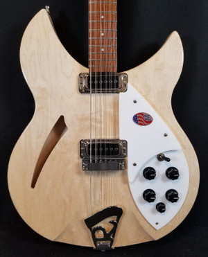 Rickenbacker 330 12 Mapleglo - Semi-Hollowbody 12 String Electric Guitar Natural Maple Color With Case