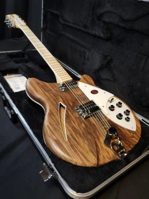 Rickenbacker 360/12 Walnut 12-String Hollowbody Guitar, Maple FB, Stereo, HSC