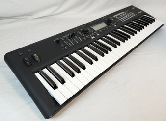 Pre Owned Korg KROSS 2-61 Synthesizer Workstation W/ Cover and Foot Pedal Pre Owned Korg KROSS 2-61 Synthesizer Workstation W/ Cover and Foot Pedal