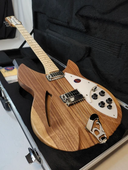 Rickenbacker 330 Electric Guitar, Thin-Line Semi-Acoustic, Walnut, 21 fret, 2 Pickups, Dot inlay, W/Case