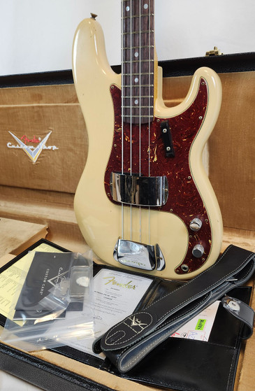 Fender Custom Shop 1966 Precision Bass Journeyman Relic, AAA Birdseye Maple Neck, Aged Desert Sand, w/HSC