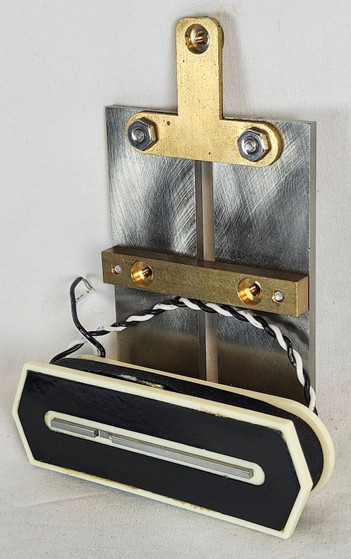 CC Pickups ES150N Charlie Christian Replica Mounted Archtop Pickup, Notched B-String, w/Mouting Hardware and Replica Bakelite Knobs
