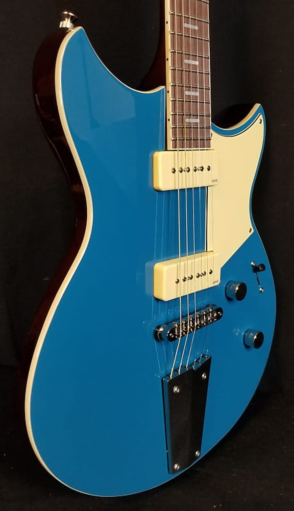 Yamaha RSP02T SWB Revstar Professional, MIJ Chambered Body, Carbon-Reinforced Neck, Swift Blue, Hardshell Case