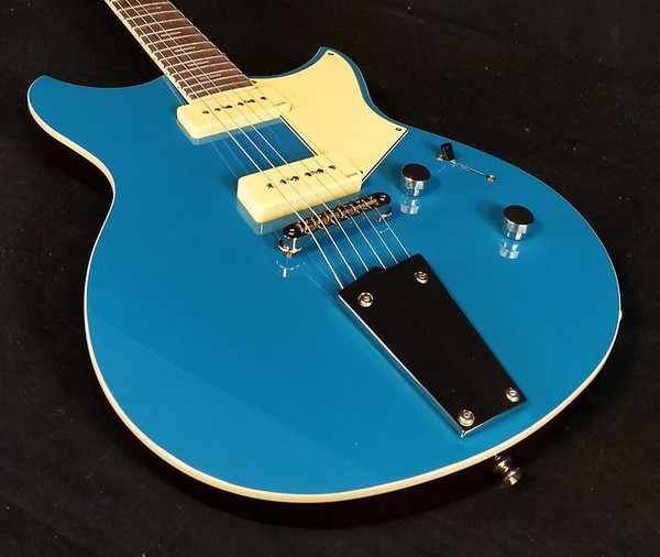 Yamaha RSP02T SWB Revstar Professional, MIJ Chambered Body, Carbon-Reinforced Neck, Swift Blue, Hardshell Case