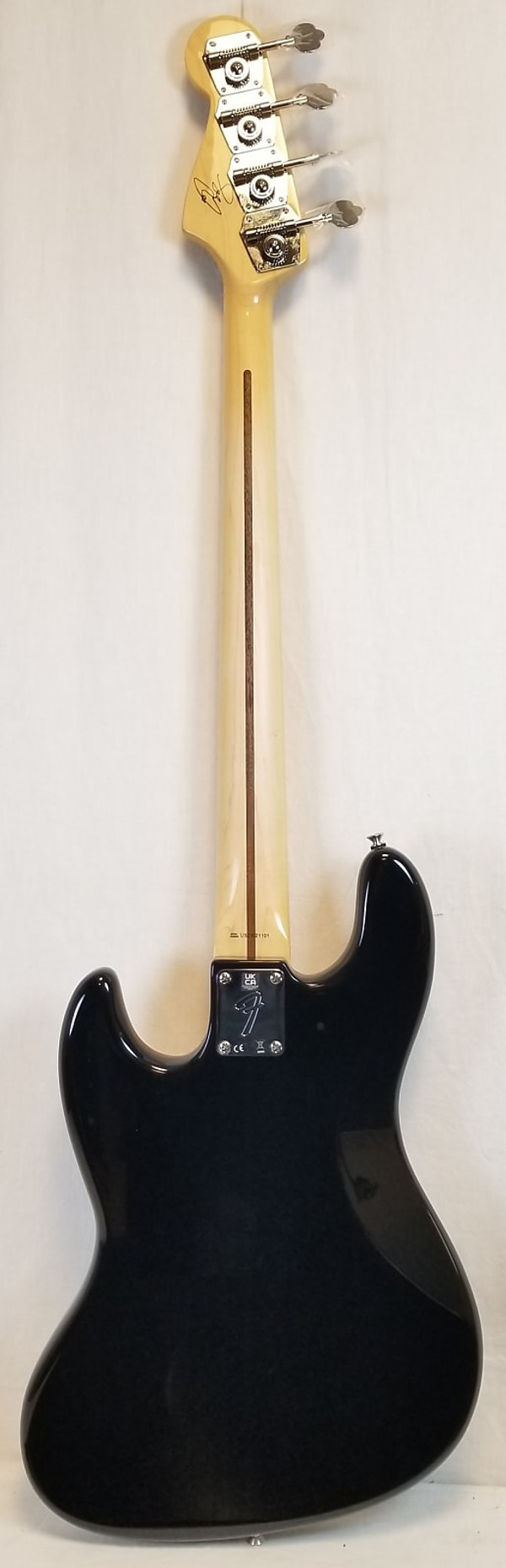 Fender U.S. Geddy Lee Jazz Bass, Maple Fingerboard, Black, W/Case
