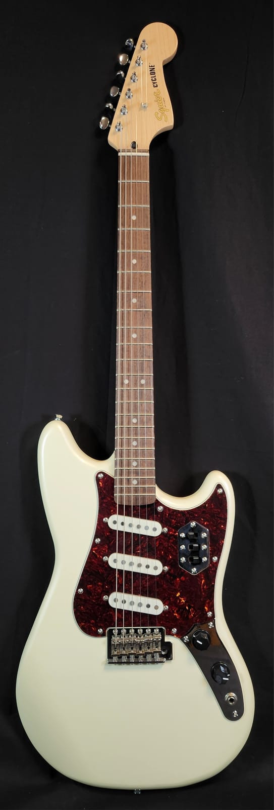Squier Paranormal Cyclone® Elec. Guitar, Laurel Fingerboard, Tortoiseshell Pickguard, Pearl White