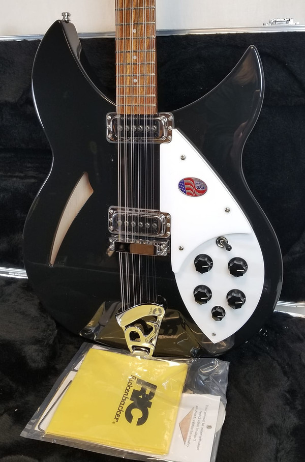 Rickenbacker 330/12 Jetglo 12 String Electric Guitar Thinline semi-acoustic, 24 fret, 2 pickups, (330/12JG)