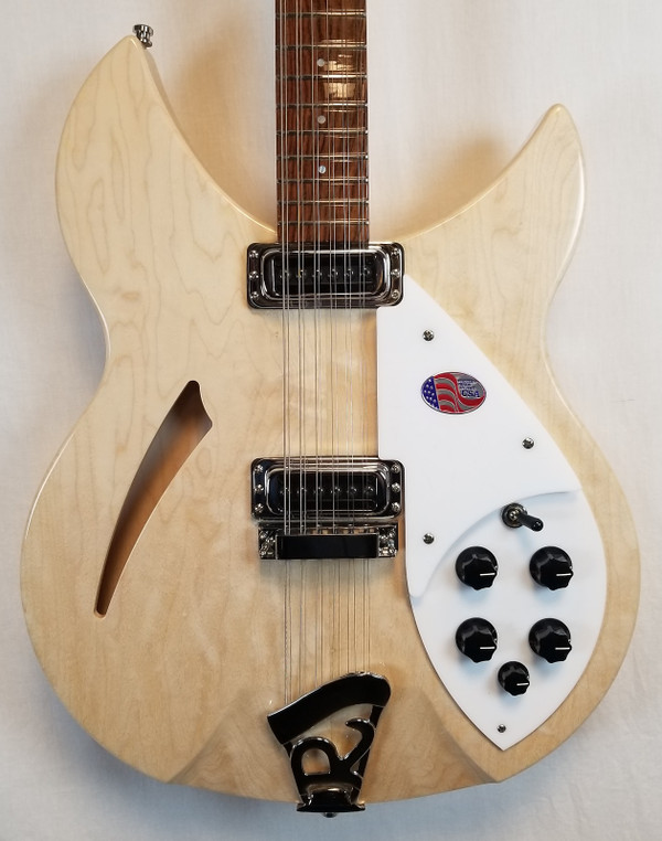 Rickenbacker 330 12 Mapleglo - Semi-Hollowbody 12 String Electric Guitar Natural Maple Color With Case