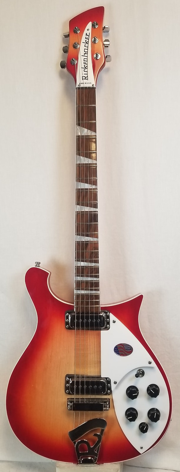 Rickenbacker 620 Fire Glo Deluxe Bound Body & Neck, Inlays, 21 Fret, 2 Pickups, Wired For Stereo
