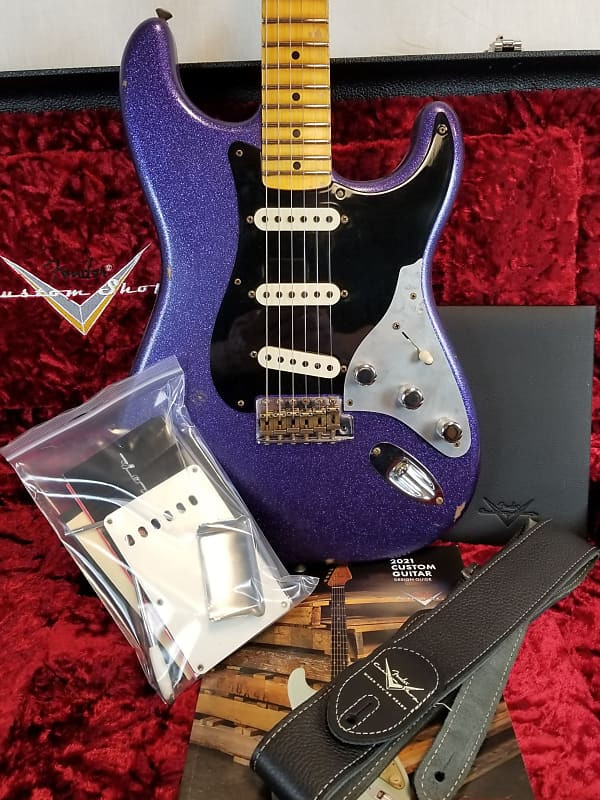 Custom Shop B1 Limited Edition Poblano II Strat Relic Electric Guitar, Purple Sparkle W/ Case