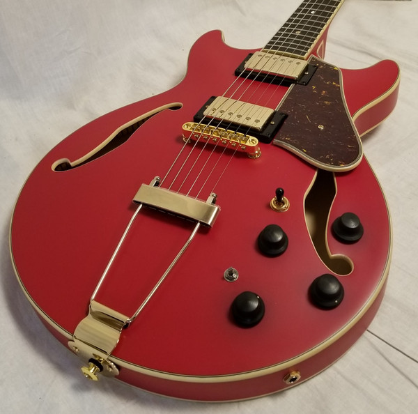 Ibanez AMH90CRF AM Artcore Expressionist 6 String HollowbodyElectric Guitar, Cherry Red Flat
