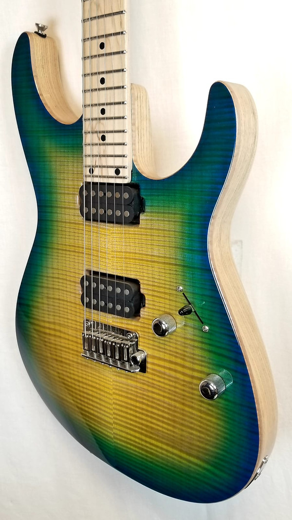 Tom Anderson Angel Flame Maple Top on Swamp Ash Electric Guitar, Even-Taper, Maui Kazowie Sun with Binding