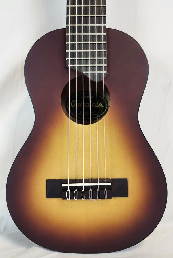 Yamaha GL1 TBS Guitarlele Guitar/Ukulele Tobacco Sunburst with Gig Bag