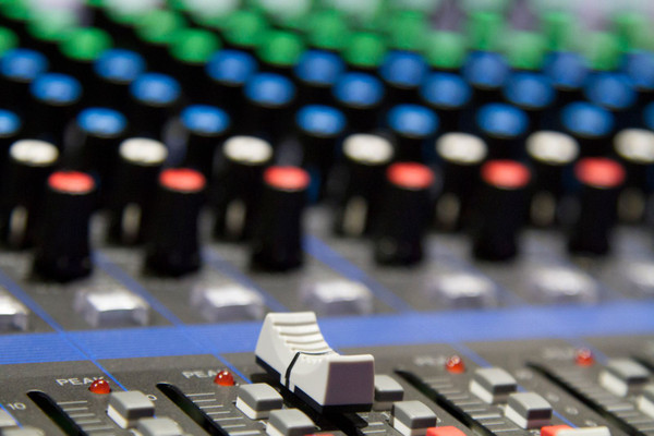 Yamaha MG12XU Analog 12-Channel Mixer w/ USB