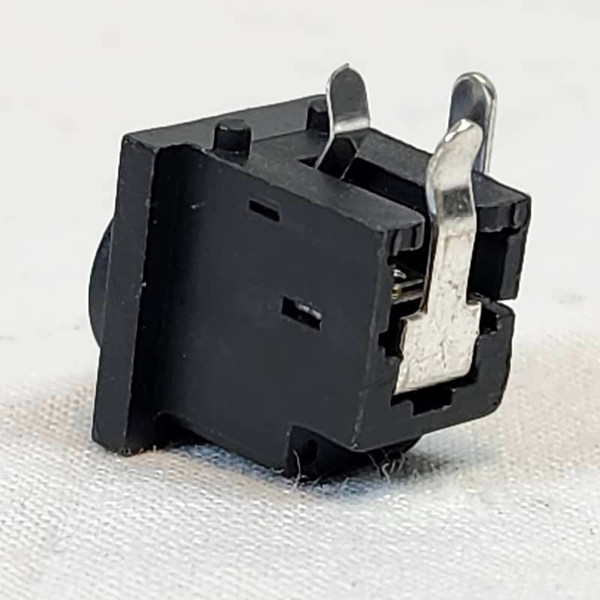 Roland 03562412 DC Socket Connector Jack Cube, Street Cube, AC-40, AC-33