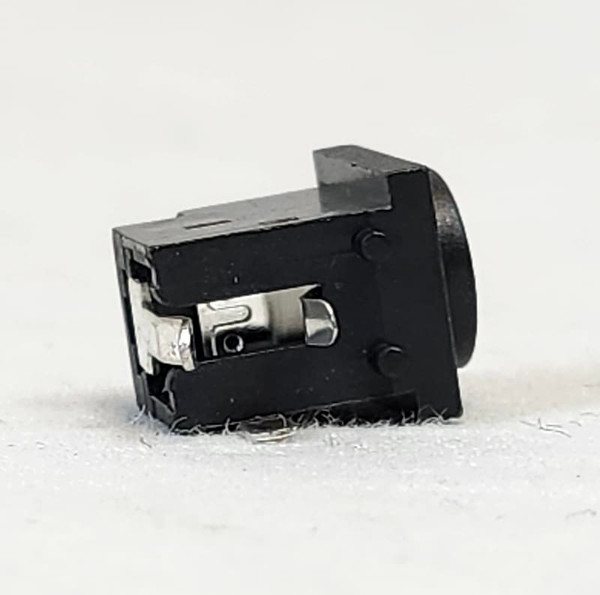Roland 03562412 DC Socket Connector Jack Cube, Street Cube, AC-40, AC-33