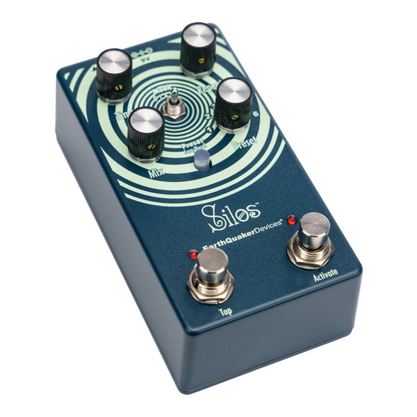 EarthQuaker Silos Multi-Generational Time Reflection Device Effect Pedal