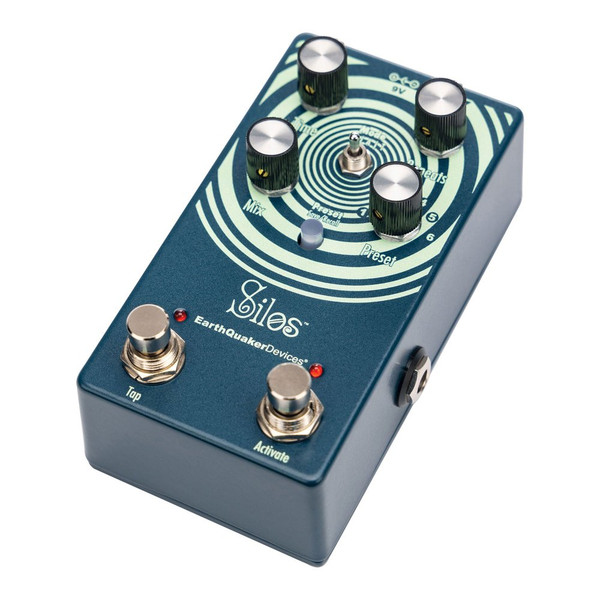 EarthQuaker Silos Multi-Generational Time Reflection Device Effect Pedal