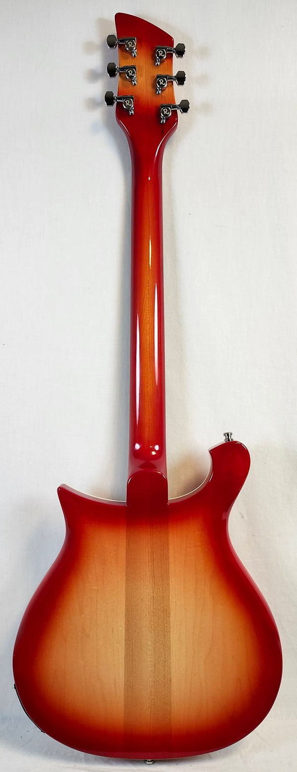 Rickenbacker 620 Fire Glo, Stereo, Gotoh Tuners, Rosewood FB, HSC 2025