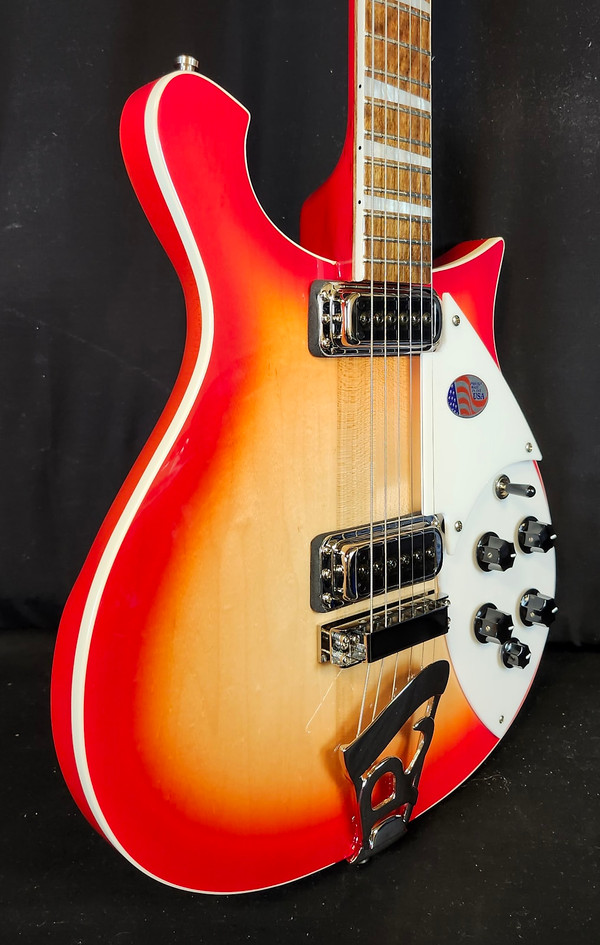 Rickenbacker 620 Fire Glo, Stereo, Gotoh Tuners, Rosewood FB, HSC 2025