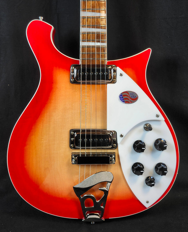 Rickenbacker 620 Fire Glo, Stereo, Gotoh Tuners, Rosewood FB, HSC 2025