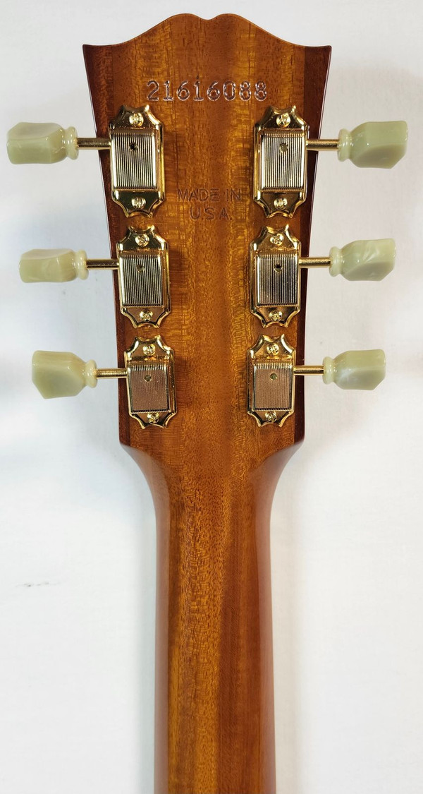Gibson Hummingbird Original Acoustic/ Electric Guitar, Heritage Cherry Sunburst W/Case