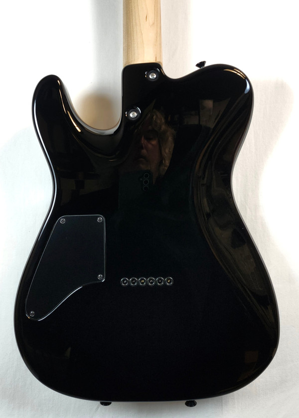 Tom Anderson Pro Am T Shorty Contoured 60's Vibe, H1- H2+ Pickups, 24 3/4-inch Scale Elec. Guitar Black W/Bag