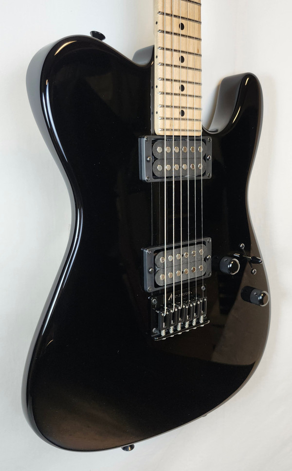 Tom Anderson Pro Am T Shorty Contoured 60's Vibe, H1- H2+ Pickups, 24 3/4-inch Scale Elec. Guitar Black W/Bag