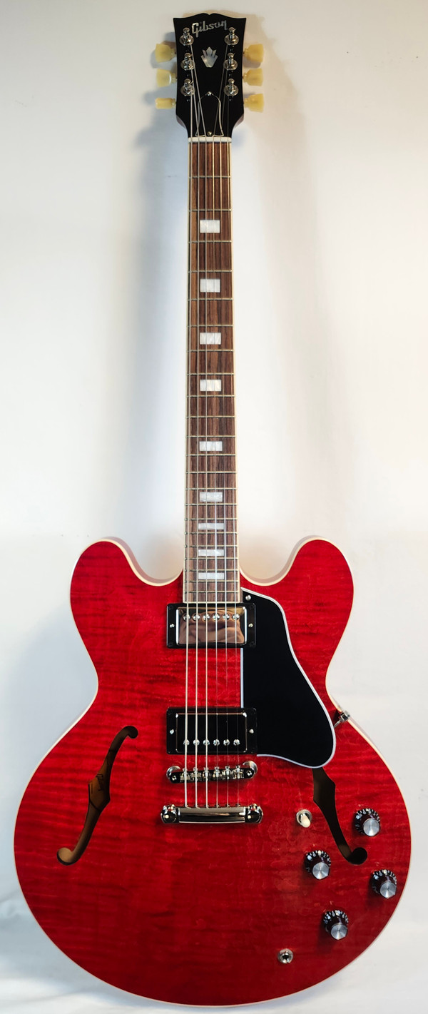 Gibson ES-335 Figured Sixties Cherry Hollowbody Guitar W/ Case