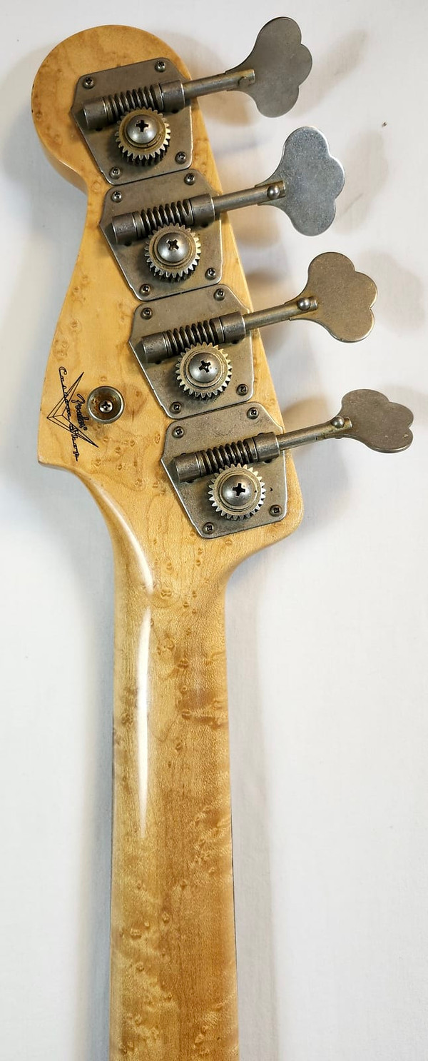 Fender Custom Shop 1966 Precision Bass Journeyman Relic, AAA Birdseye Maple Neck, Aged Desert Sand, w/HSC Fender Custom Shop 1966 Precision Bass Journeyman Relic, AAA Birdseye Maple Neck, Aged Desert Sand, w/HSC