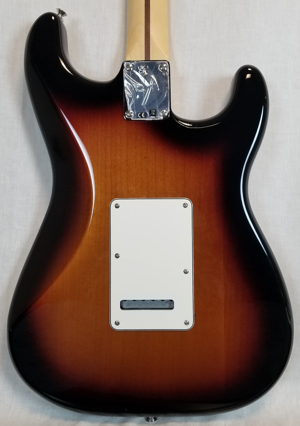 Fender Player Stratocaster Left-Handed Electric Guitar, Maple FB, 3-Color Sunburst Fender Player Stratocaster Left-Handed Electric Guitar, Maple FB, 3-Color Sunburst
